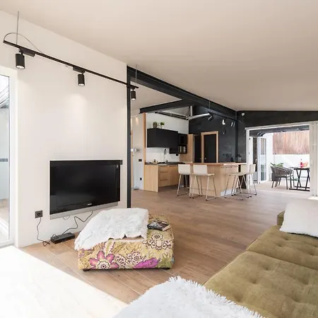 Modern Bungalow Dragon Club Ii San Bartolomé